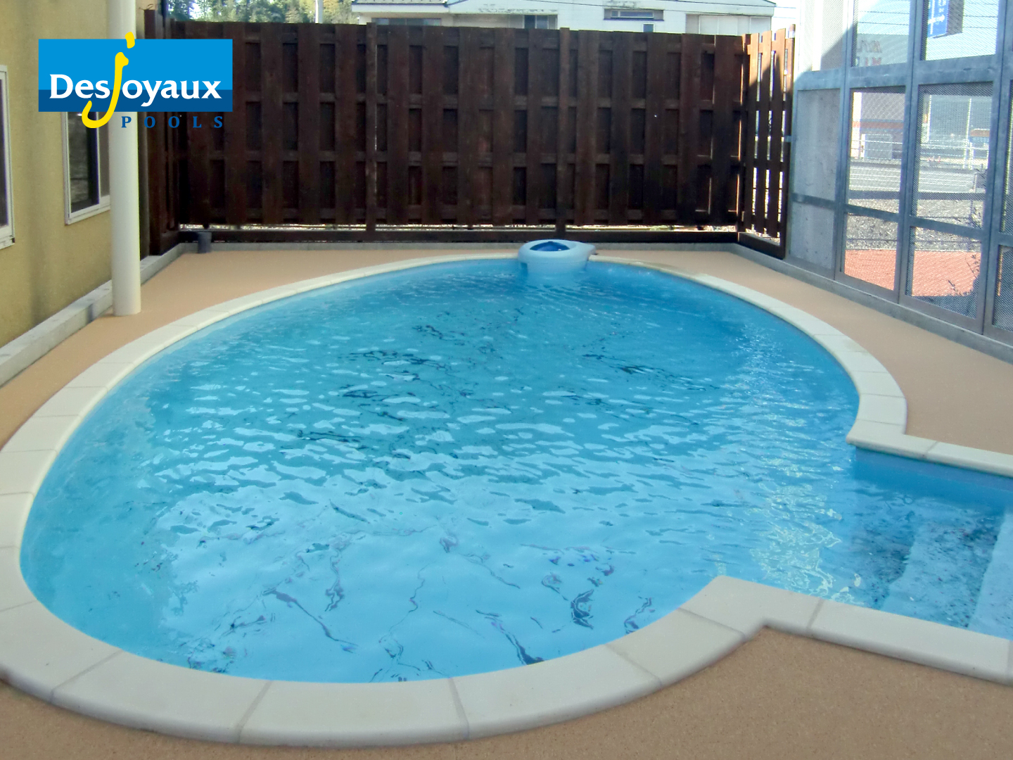 施工例 - 兵庫県でのプール施工なら「7pools」