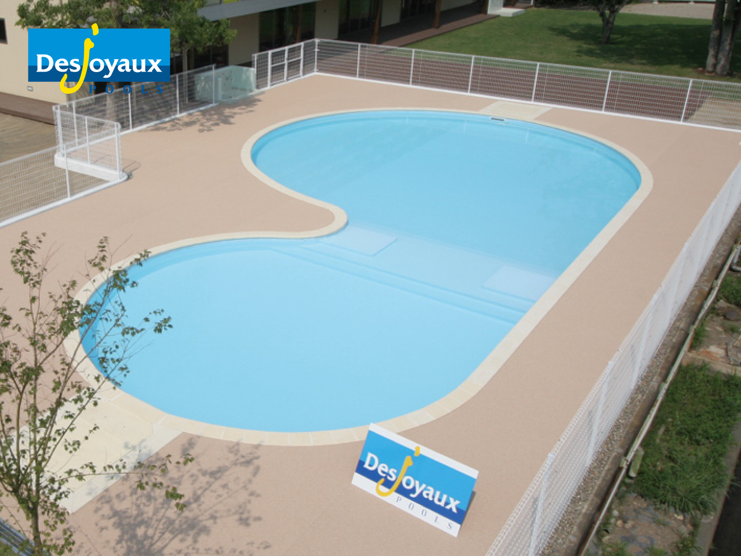施工例 - 兵庫県でのプール施工なら「7pools」